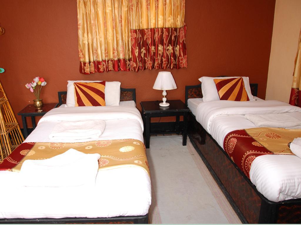 Elbrus Home Kathmandu Room photo